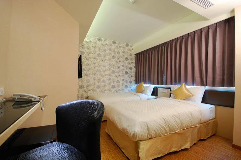 欣欣旅店 Hotel Đài Bắc Ngoại thất bức ảnh